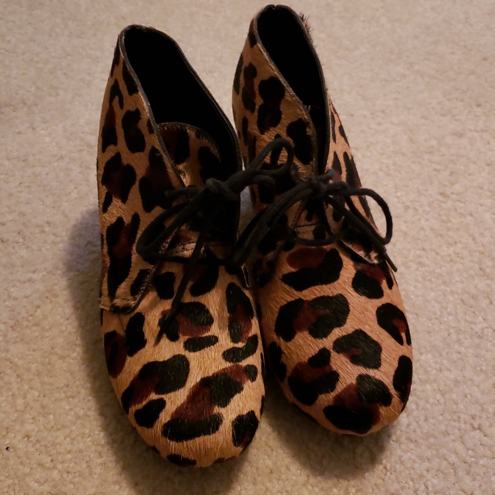 Steve Madden leopard print booties